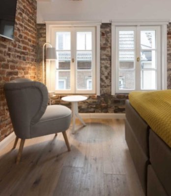 Haus / Boardinghouse plus Ladenlokal