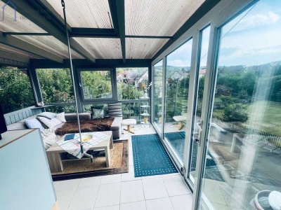 Saniertes Einfamilienhaus mit traumhaftem Wintergarten