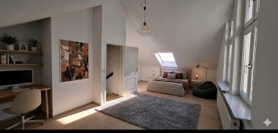 1200 € - 90 m² - 2.5 Zi.