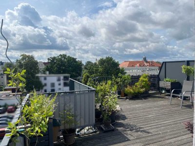 Exklusive Penthousewohnung mit großzügiger Dachterrasse und moderner Ausstattung