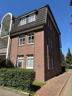 Frisch renovierte 3-Zimmer Wohnung mit Terrasse und Gartenanteil
