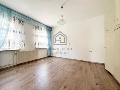 F&D | 3-Zimmer-Wohnung auf zwei Ebenen mit Gartenanteil & Terrasse