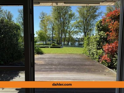 3 Zimmerwohnung in direkter Rheinlage mit Terrasse, Garten und Rheinblick