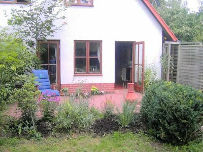 Terrassenwohnung (Erdgeschoss im Zweifamilienhaus)