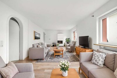 WOW! Großzügiges Familienhaus mit Hof, Keller & Spitzboden - direkt am Main!