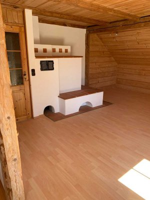 Geschmackvolle 5-Zimmer-Dachgeschosswohnung mit Balkon und EBK in Dießen am Ammersee