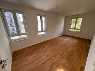 Weißensee: ERSTBEZUG im EIGENEN TOWNHOUSE - 2025: 4-Zi, 3 Etagen, TERRASSE + GARTEN