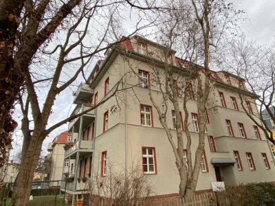 * schöne 2-Zi.-Wohnung mit Balkon und Wohnküche - ID 5121 *