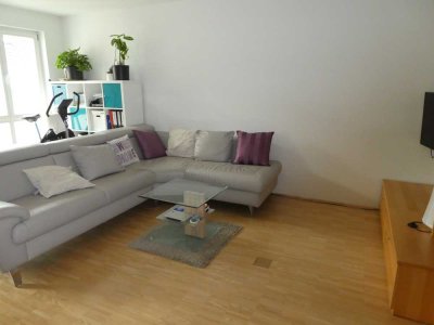 Exklusive 2-Zimmer-Wohnung mit gehobener Innenausstattung und EBK in top Lage in Esslingen am Neckar