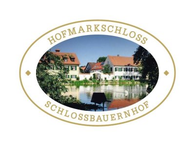 Stilvolle 2-Raum-DG-Wohnung auf dem Hofmarkschloss - Schlossbauernhof in Alling OT Holzkirchen