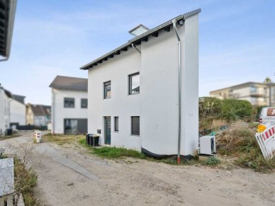 Modern, neuwertig &amp; energieeffizient – Einfamilienhaus von ca. 2024 in Solingen-Ohligs
