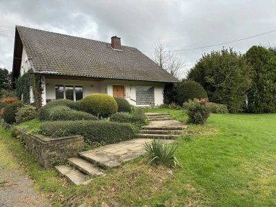 Modernes Einfamilienhaus in Hennef-Dambroich