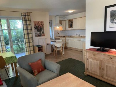 möblierte komf. Wohnung in Ostseebad Wustrow -Wohnen auf Zeit- Nice comfortable furnished apartment