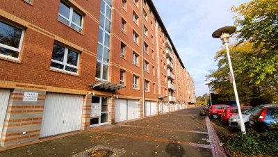 Groß, barrierefrei und mit Balkon, nahe Steinbergpark Tegel/ Waidmannslust
