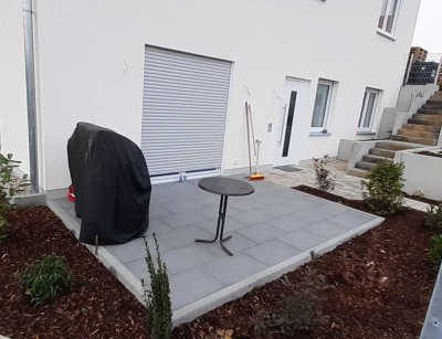 Neuwertige 3-Raum-Wohnung mit Terrasse und Einbauküche für Familie in Bad Bergzabern