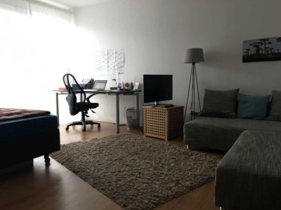 Stilvolle, 1-Zimmer-Wohnung mit Balkon und Einbauküche in Bayreuth