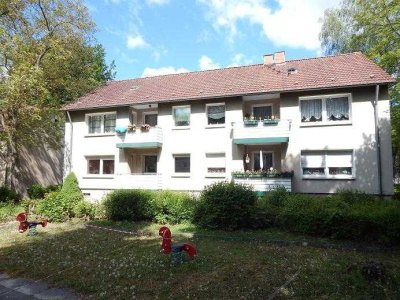 Schöne Wohnung sucht Mieter: praktische 4-Zi.-Wohnung