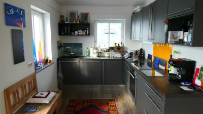 Möblierte DG-Wohnung mit toller Dachterrasse