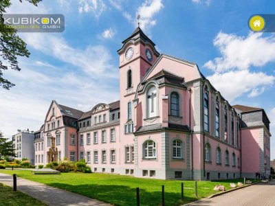 Modernes Wohnen im historischen Ensemble- Marianum – großzügig - mit außergewöhnlicher Architektur.