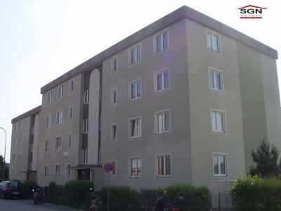 Schöne 2 Zimmerwohnung mit Loggia