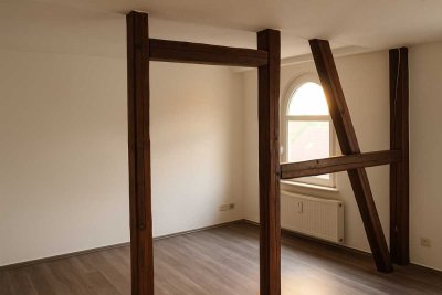 ERSTBEZUG - 3 Zimmer Dachgeschoss im Zentrum von Stralsund (nähe HBF) mit EBK & Gartenmitnutzung