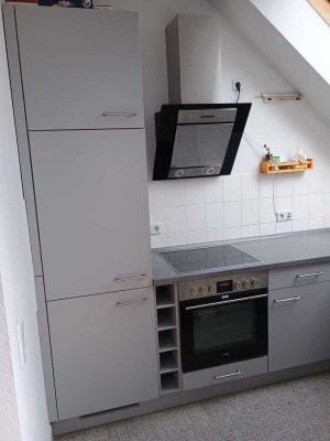 Schöne 3-Zimmer-Dachgeschosswohnung mit Balkon und EBK in Leipzig