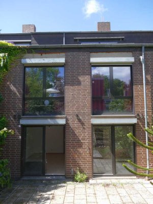 Split-Level-Reihenhaus – stadtnah & besonders mit Garten