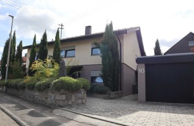 Traumhaftes Einfamilienhaus in Schozach: großer Garten, viel Platz und Einliegerwohnung