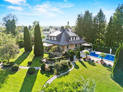 Exklusives Refugium mit Pool und Parklandschaft