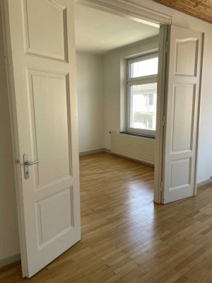 Attraktive 4-Zimmer-Wohnung mit EBK in Aachen