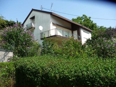 Geräumiges Einfamilienhaus mit Ausblick in ruhiger Lage