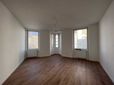 Wunderschöne 4-Zimmerwohnung mit Balkon in S-West