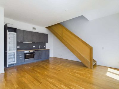 Schicke 3-Zimmer-Maisonette mit zwei Balkons und Innenhof: ideal für Paare und Familien | MaryAnn