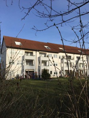 Geschmackvolle 3-Raum-Wohnung mit zwei Balkonen in Ulm-Gögglingen