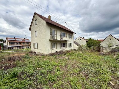 Charmantes Wohnhaus mit großem Grundstück – Sanierungsobjekt mit Potenzial oder Neubau