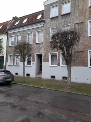 möblierte 2-Raum-Wohnung im 1. OG in Burg