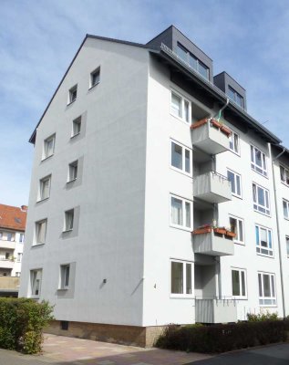 Schöne 3-Zimmer-Wohnung in guter Lage mit Garage