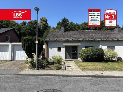 Charmante Doppelhaushälfte mit großem Garten in ruhiger Wohnlage