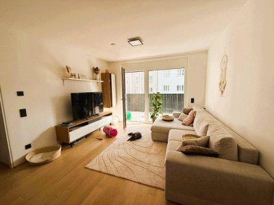 Pauschalmiete inklusive Warmwasser, Heizung &amp; Kühlung - Moderne 3-Zimmer-Wohnung mit großzügigem Balkon und stilvoller Ausstattung