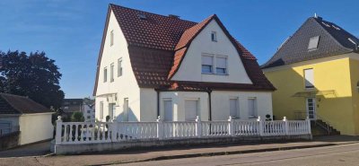 Geschmackvolle 4-Raum-Maisonette-Wohnung mit EBK in Asperg