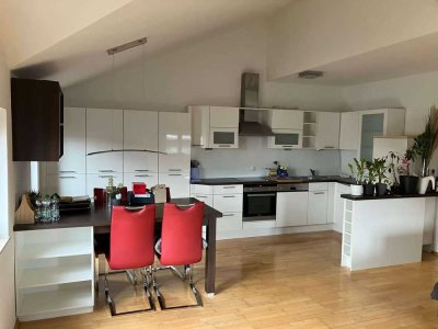 Zentral 2-Zimmer-Wohnung in Limburg mit Einbauküche