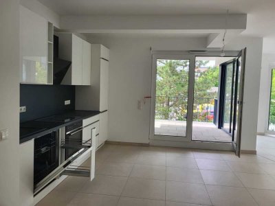ERSTBEZUG: Exklusive 3-Zimmer-Wohnung mit luxuriöser Innenausstattung & EBK in Königstein im Taunus