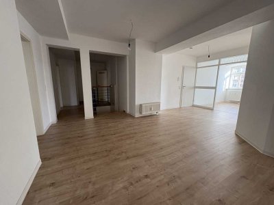 Erstbezug nach Sanierungen: ansprechende 3-Zimmer-Wohnung mit Balkon in Langenburg