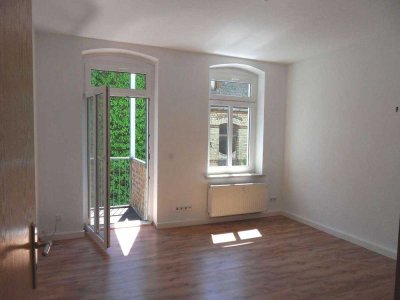 Schöne 2-Raum-Wohnung mit Balkon