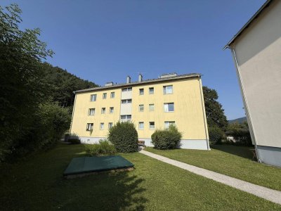 PERNITZ im Piestingtal – generalsanierter Dachgeschoß-Singlehit!