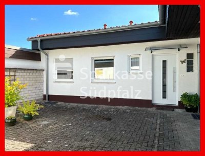 Wohnung im Bungalowstil mit Garten und Garage in ruhiger Lage zur Miete