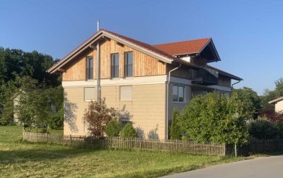 Herrlich ruhige Lage mit Garten! Gepflegte und helle 2-Zimmer-Wohnung