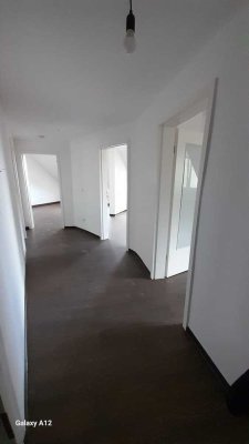 * 2 ZKB * 3.OG / DG li, Keller Nr. 6 kein Fahrstuhl *