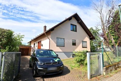 FORSBACH/ALTVOLBERG: freistehendes, geräumiges Wohnhaus auf 790 m²-Grundstück