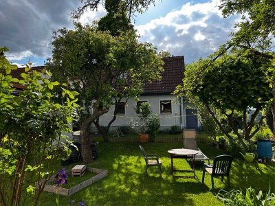 Einfamilienhaus mit Garten. 2,5-Zimmer-Haus in Maisach